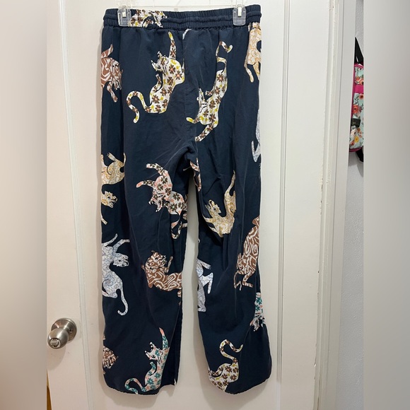 Anthropologie Leopard Print Flannel Pajama Set, W’s size Small/Medium - Picture 14 of 15